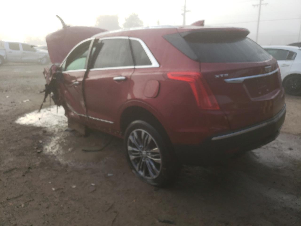 2019 CADILLAC XT5 LUXURY - Image 2