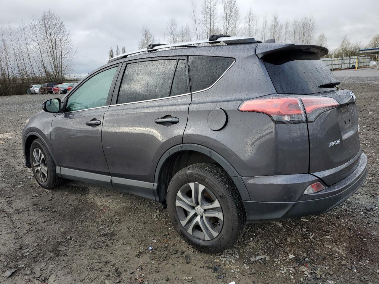 2016 TOYOTA RAV4 LE - Image 2