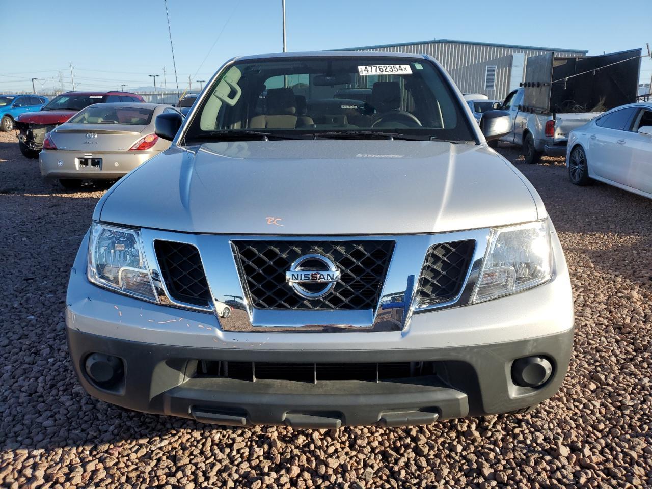 2019 NISSAN FRONTIER S - Image 5