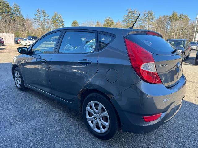2012 Hyundai Accent Gls - Image 3