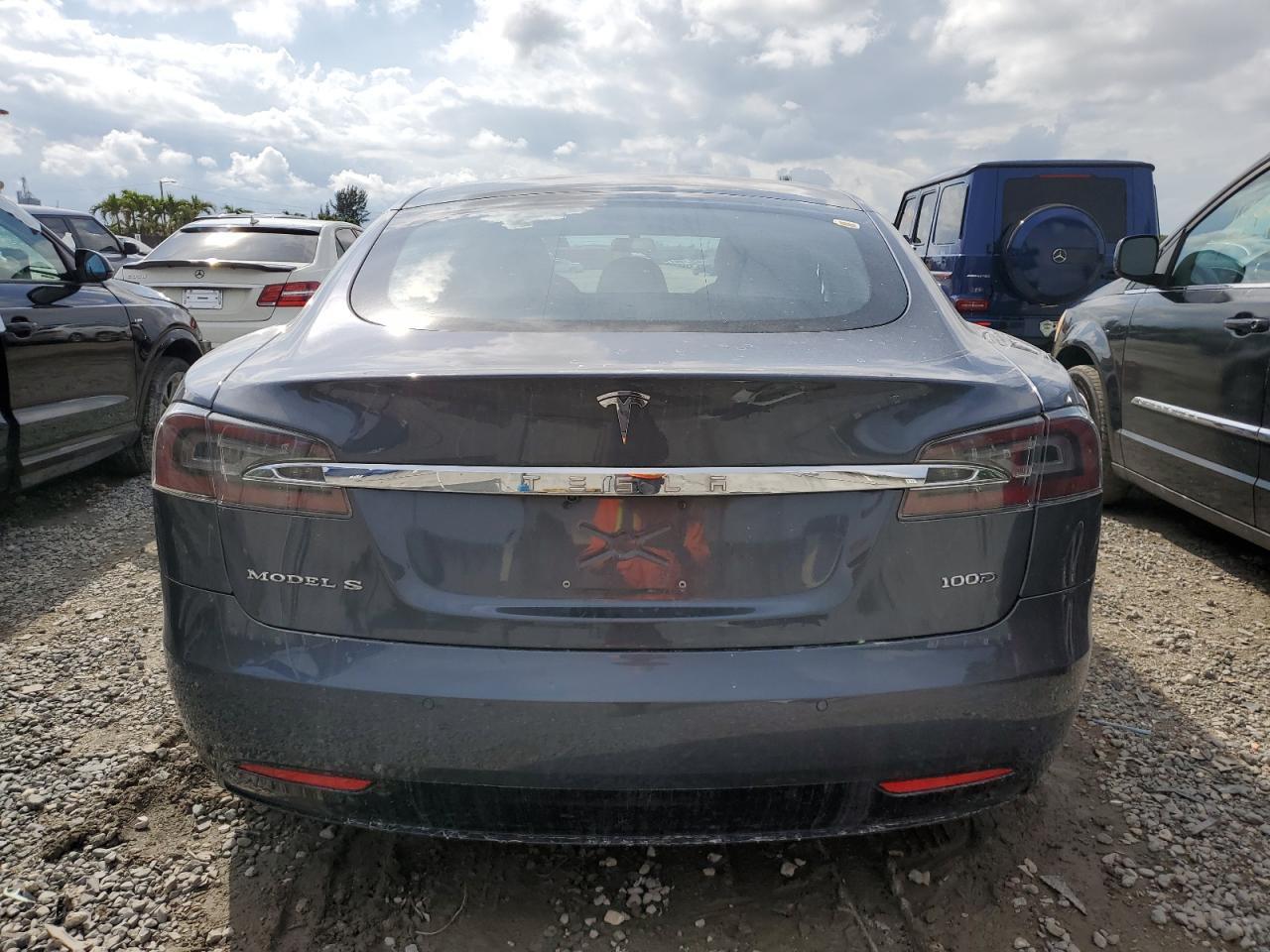2017 TESLA MODEL S - Image 6