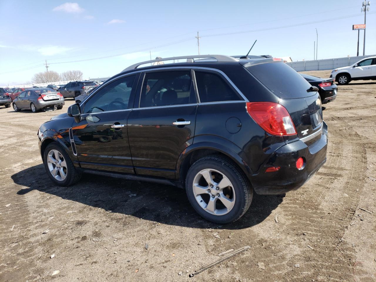 2014 CHEVROLET CAPTIVA LT - Image 2