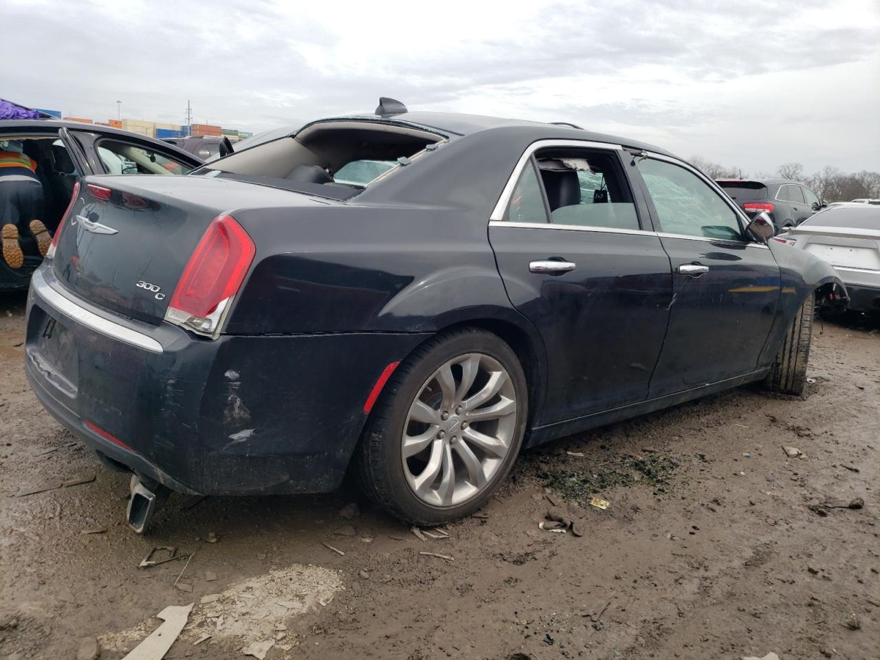 2015 CHRYSLER 300C - Image 3