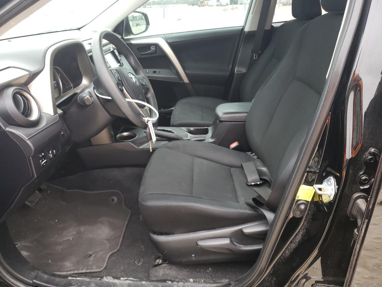 2015 TOYOTA RAV4 LE - Image 7