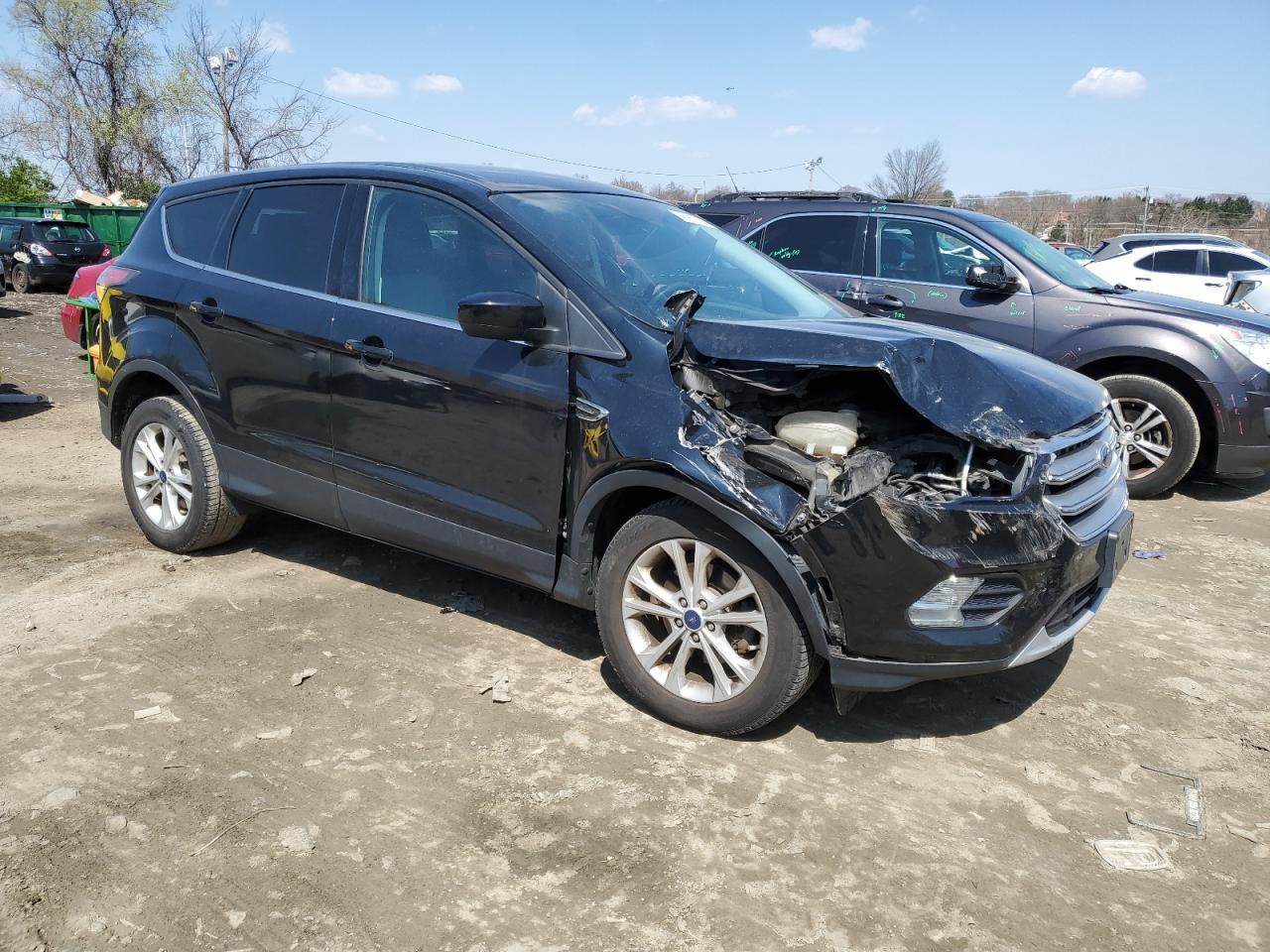 2017 FORD ESCAPE SE - Фото 4