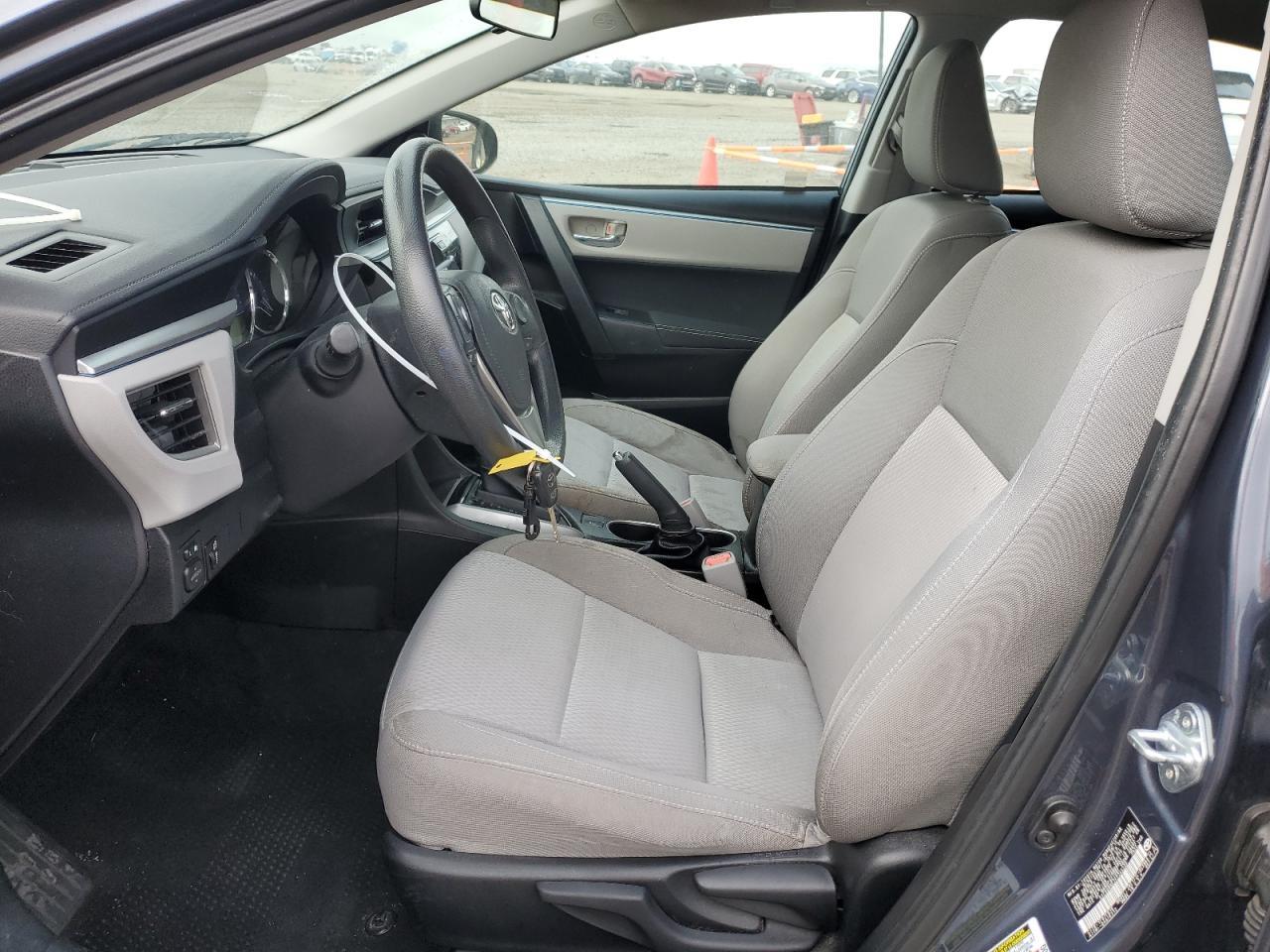 2015 TOYOTA COROLLA L - Фото 7