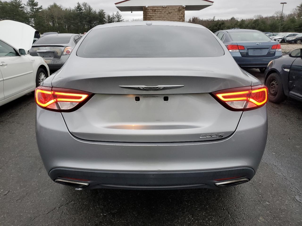 2015 CHRYSLER 200 S - Фото 6
