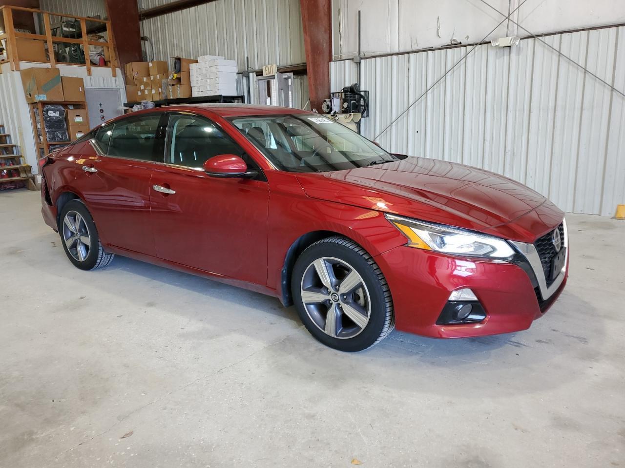 2020 NISSAN ALTIMA SV - Фото 4