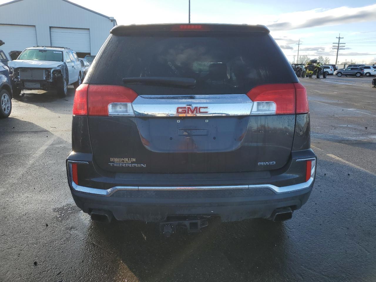 2016 GMC TERRAIN SL - Image 6
