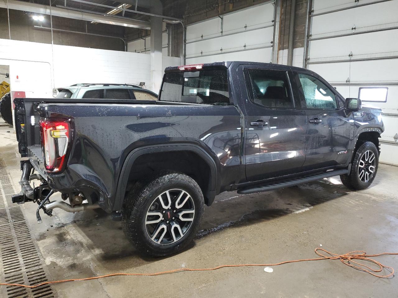 2023 GMC SIERRA K15 - Фото 3