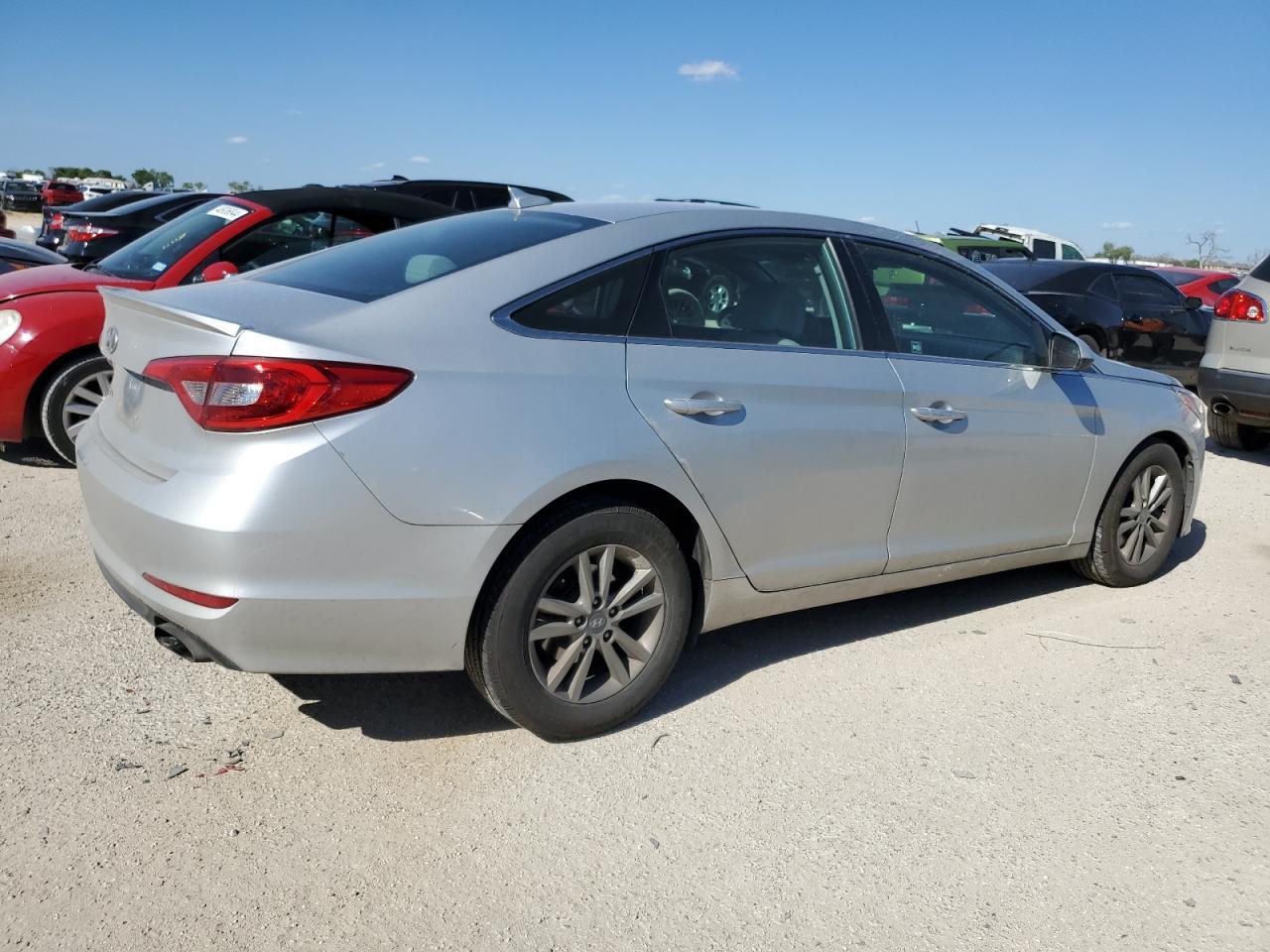 2017 HYUNDAI SONATA SE - Фото 3