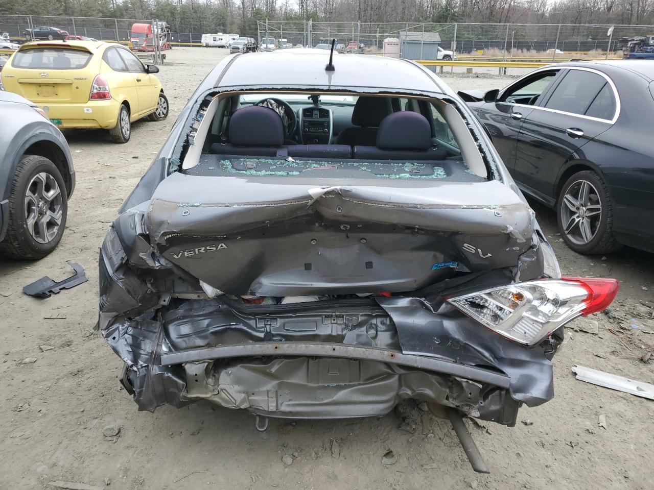 2016 NISSAN VERSA S - Image 6