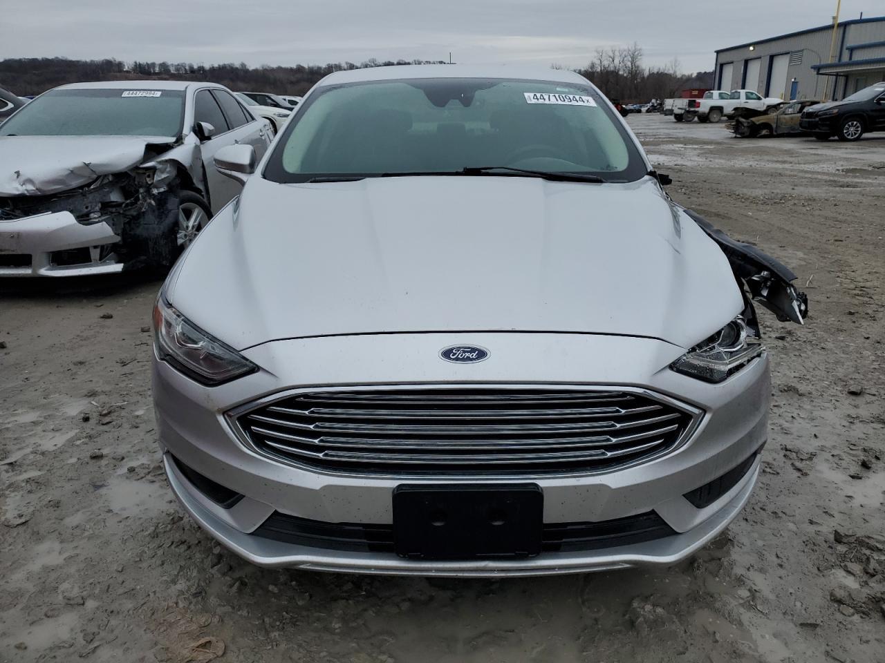 2017 FORD FUSION SE - Фото 5