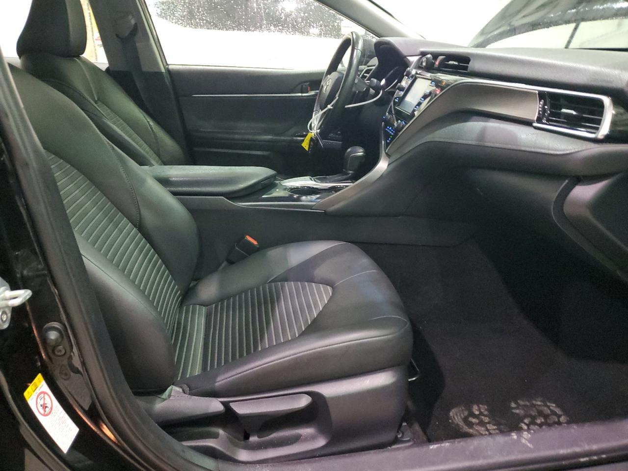 2018 TOYOTA CAMRY L - Фото 7