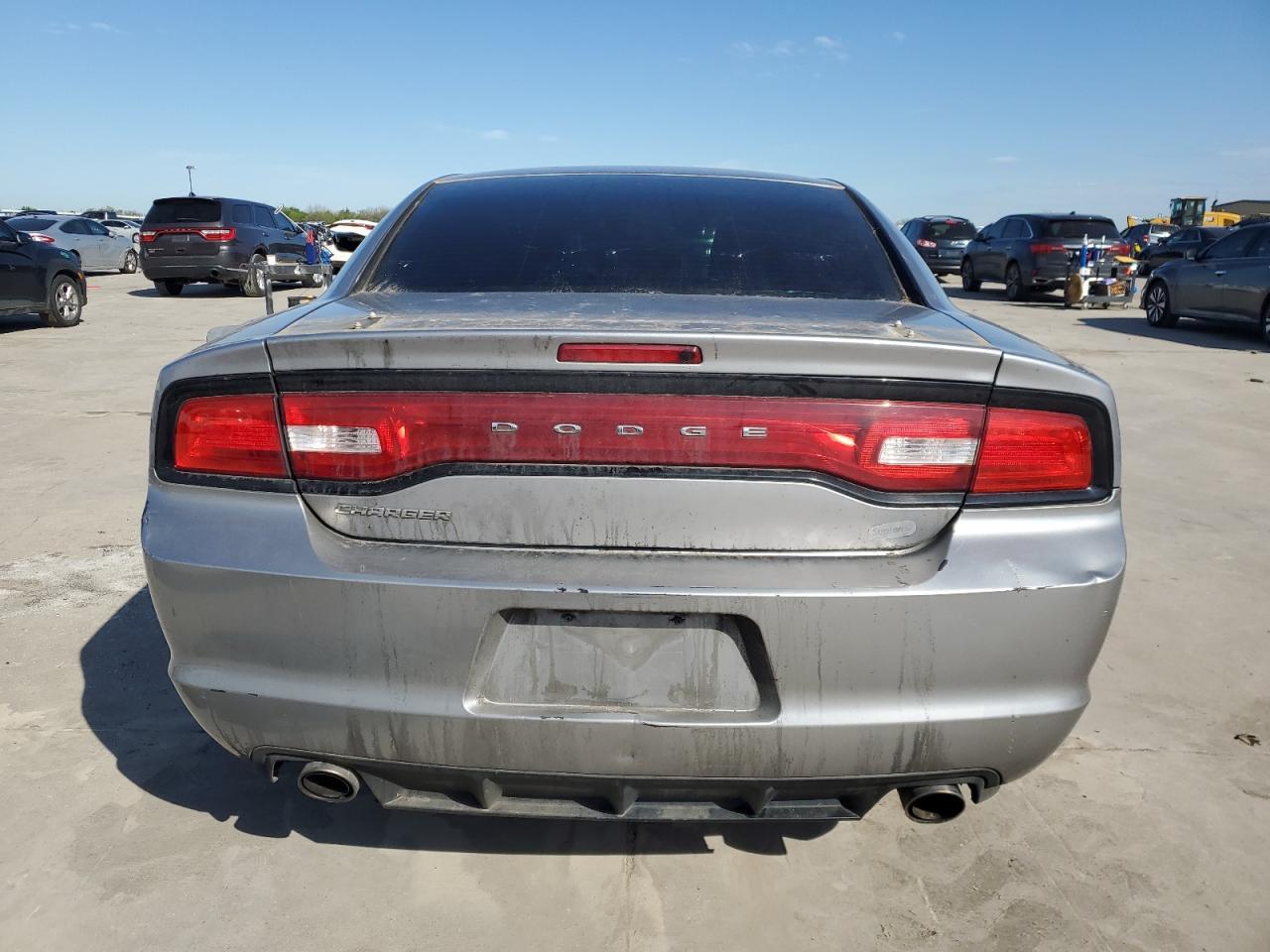 2014 DODGE CHARGER SE - Фото 6
