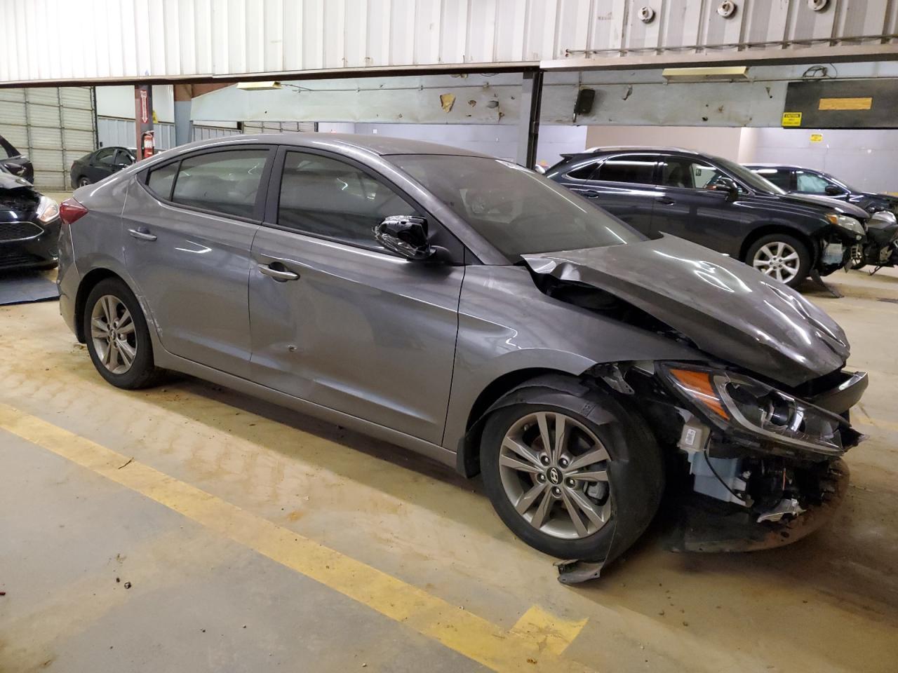 2018 HYUNDAI ELANTRA SE - Фото 4