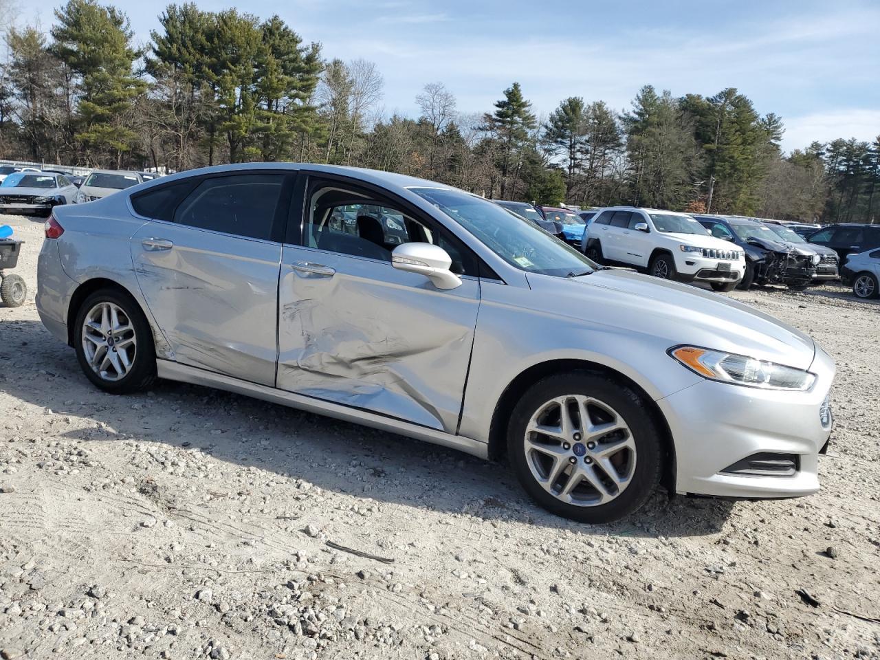 2013 FORD FUSION SE - Image 4