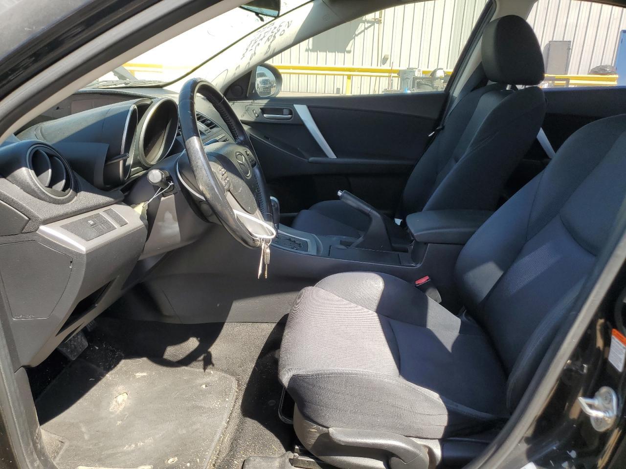 2010 MAZDA 3 S - Фото 7