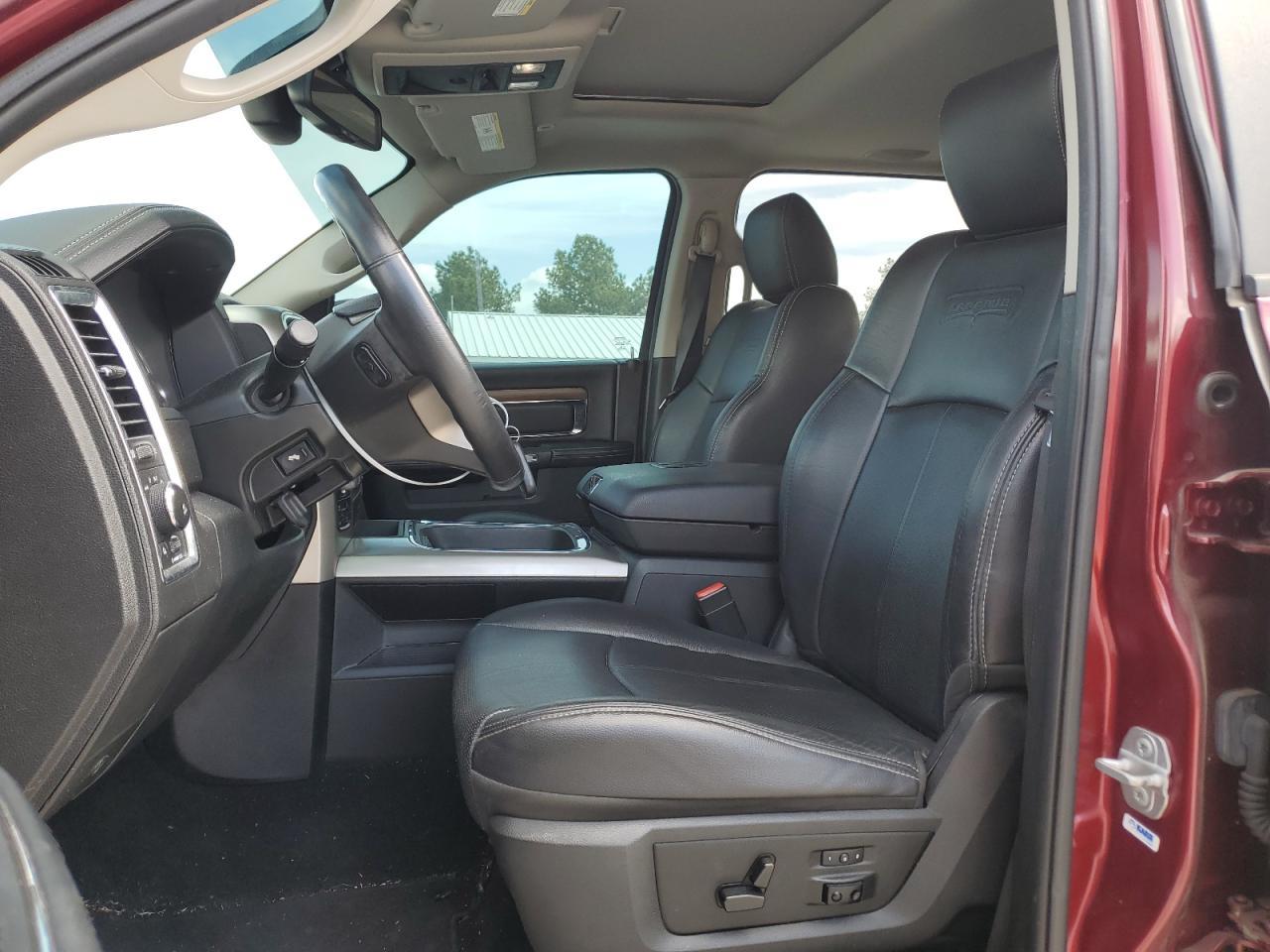 2017 RAM 1500 LARAM - Image 7
