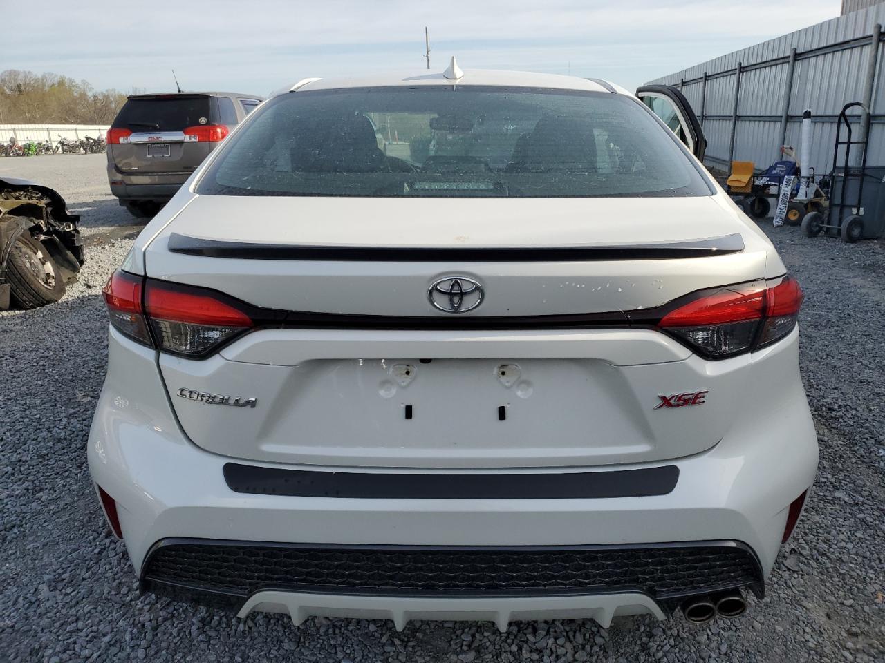 2020 TOYOTA COROLLA SE - Фото 6