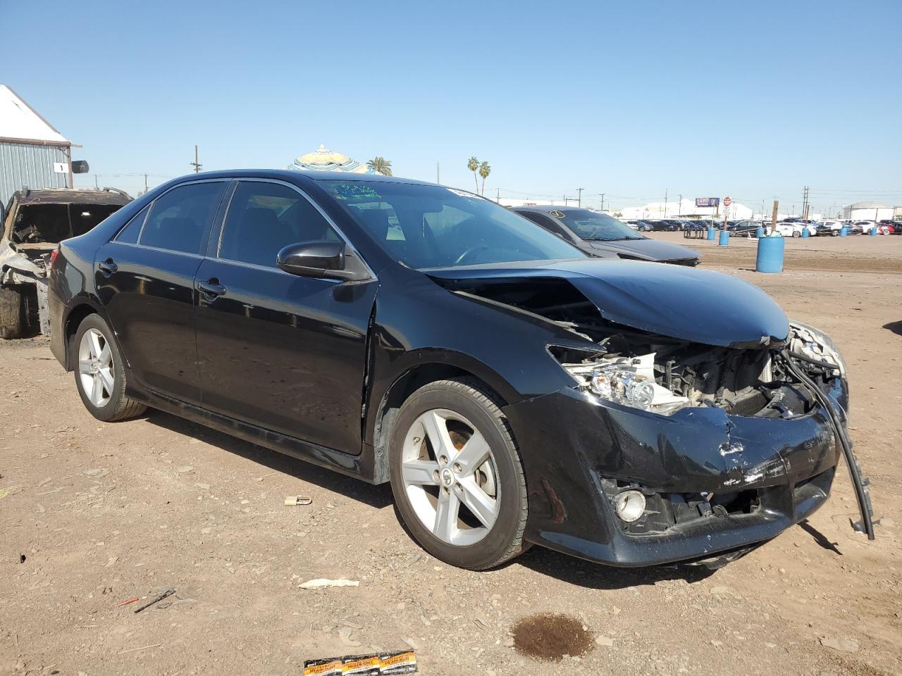 2014 TOYOTA CAMRY L - Image 4