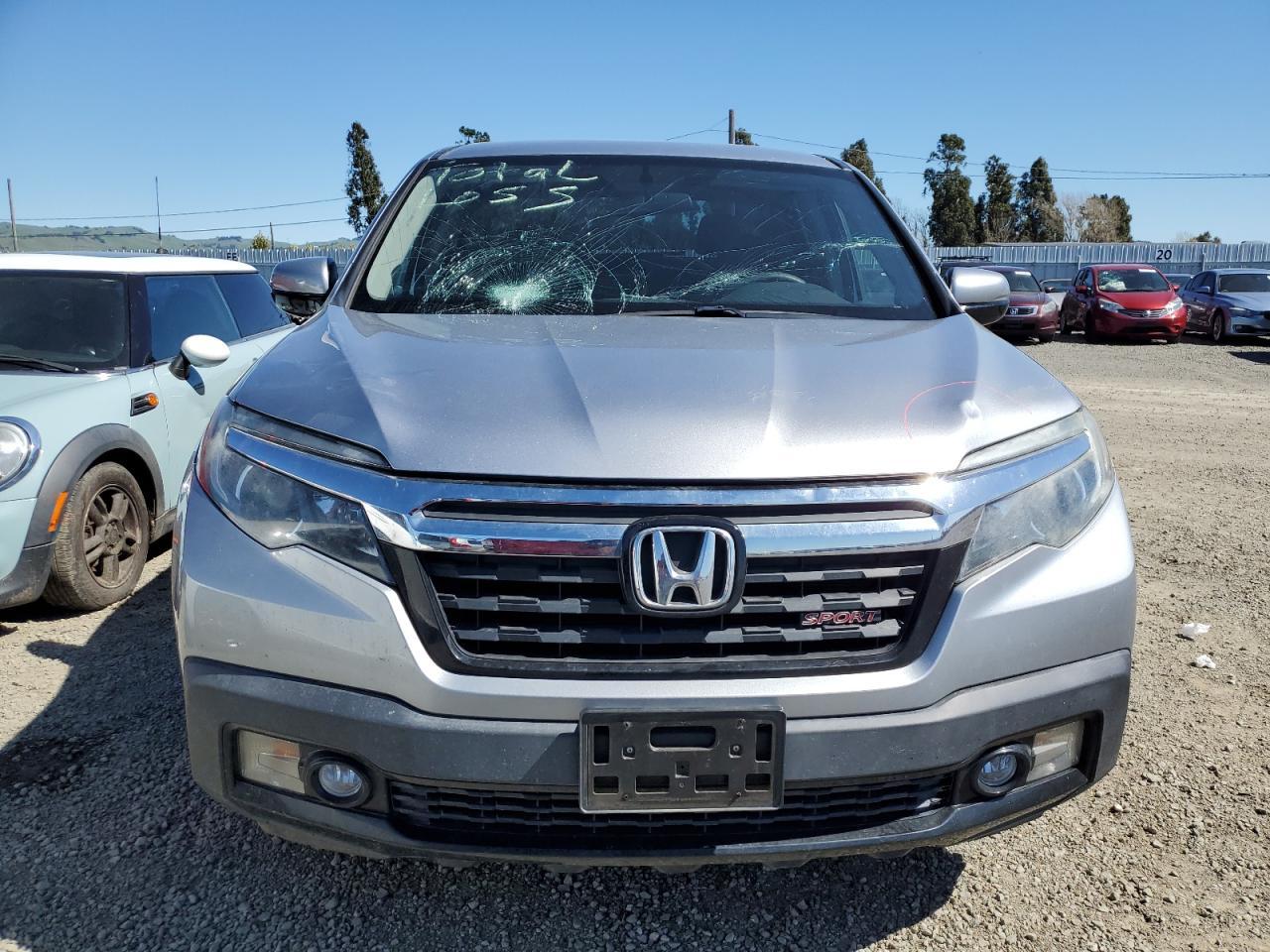 2018 HONDA RIDGELINE - Image 5