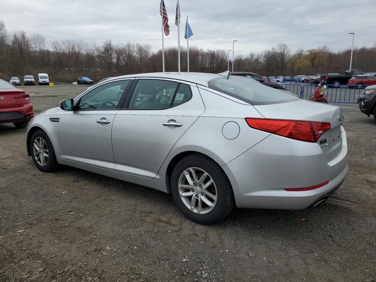2013 KIA OPTIMA LX - Фото 2