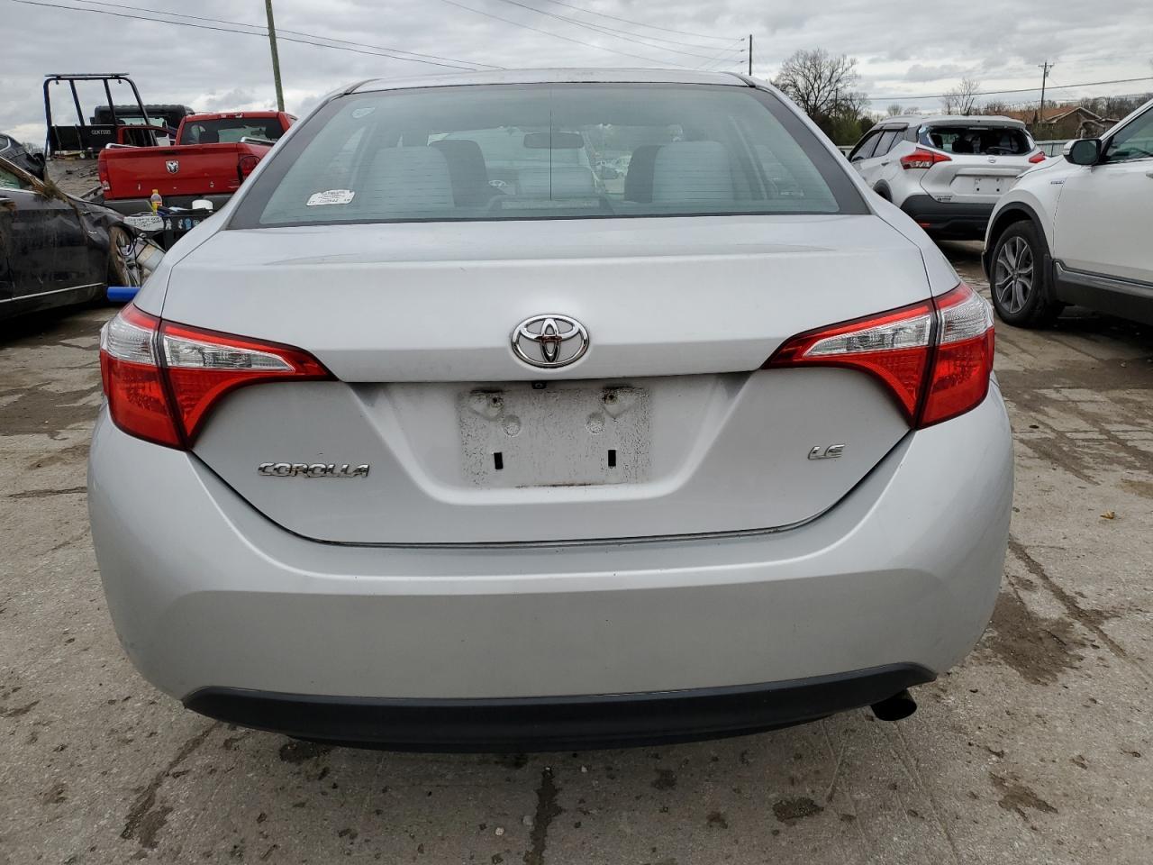2014 TOYOTA COROLLA L - Фото 6