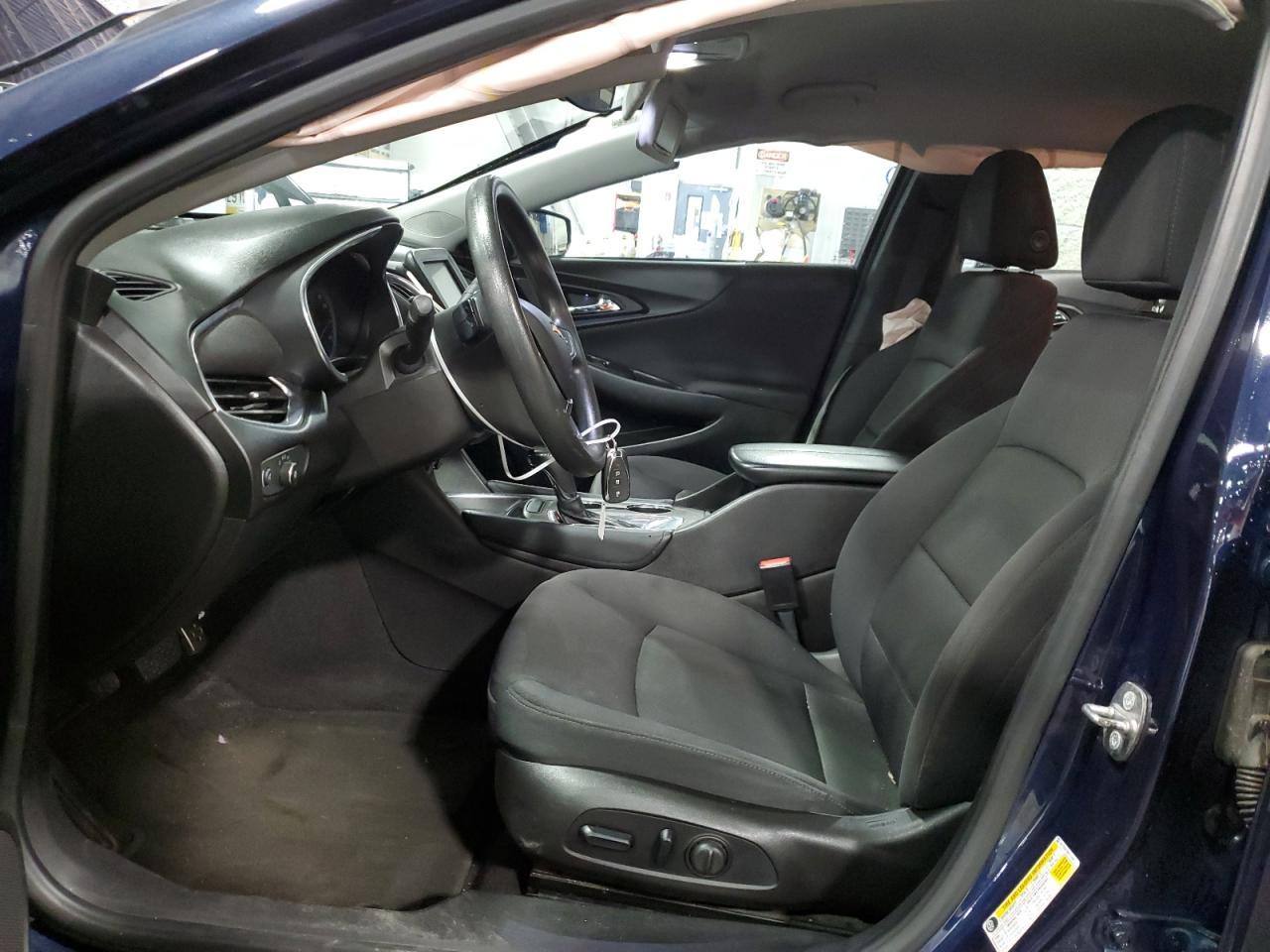 2017 CHEVROLET MALIBU LT - Image 7