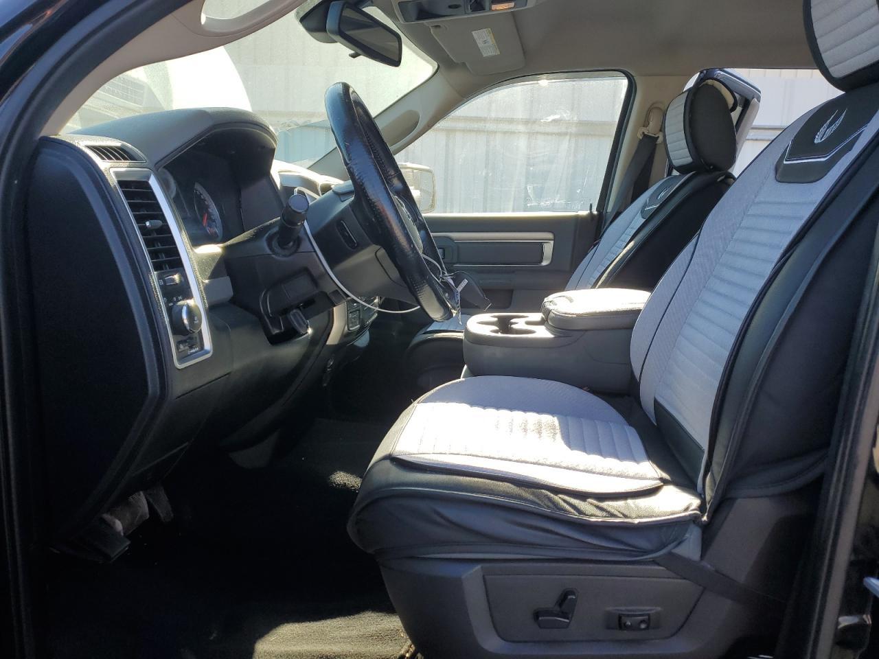 2015 RAM 1500 SLT - Image 7