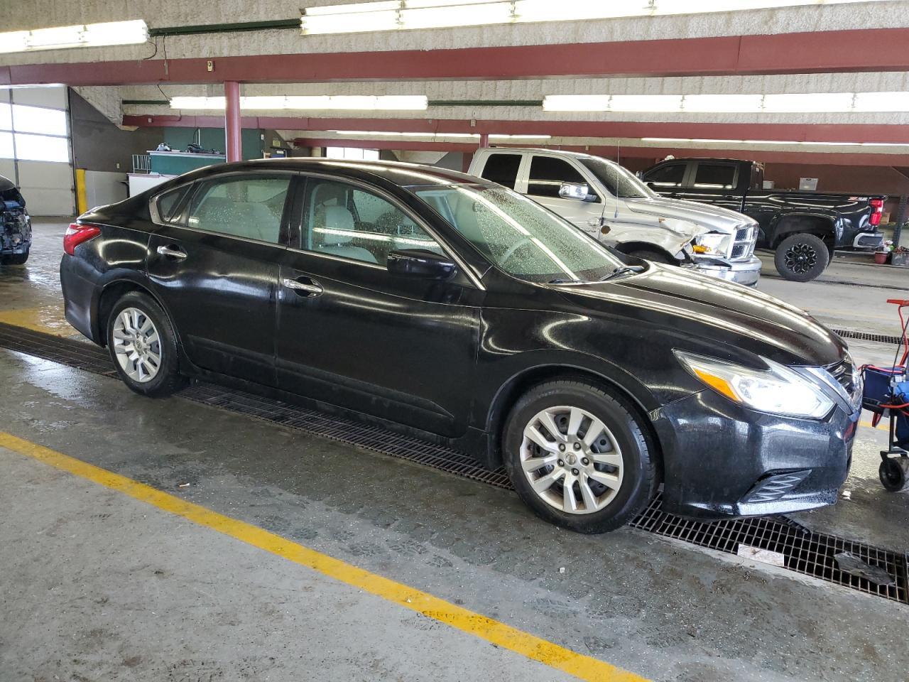 2016 NISSAN ALTIMA 2.5 - Фото 4