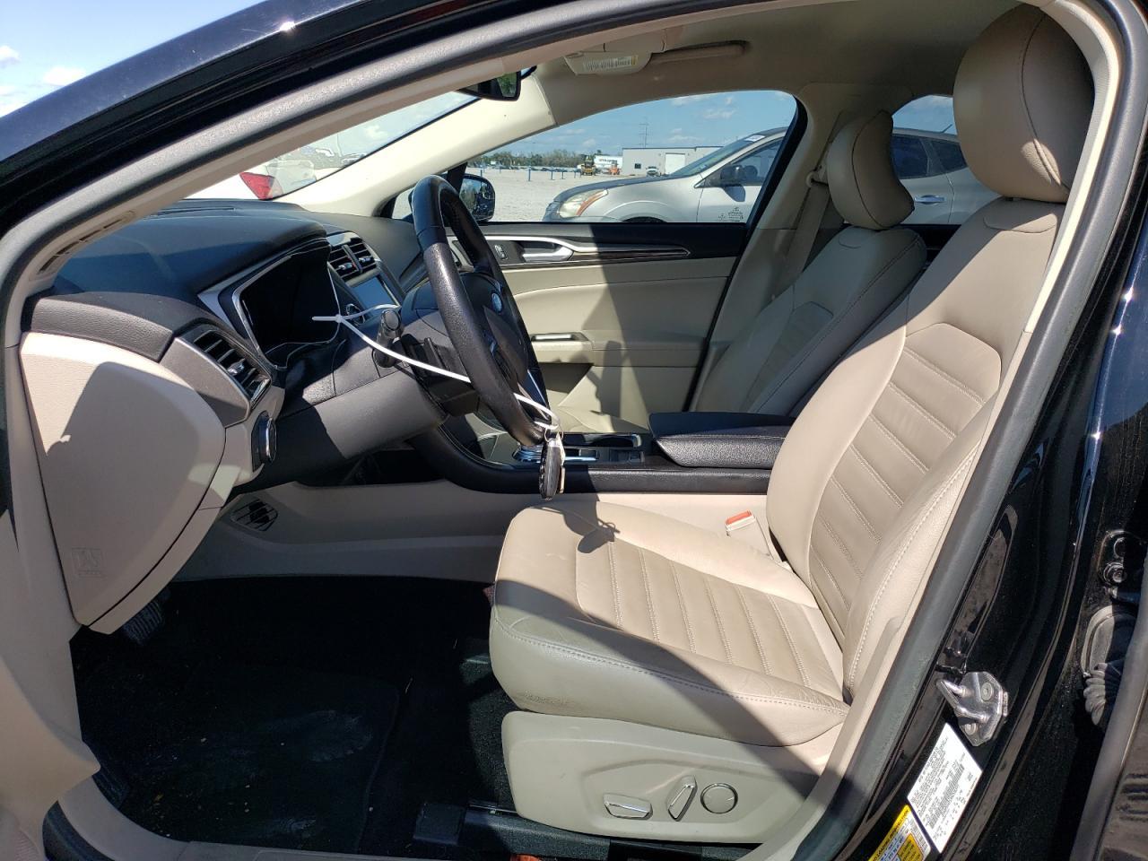 2017 FORD FUSION SE - Фото 7