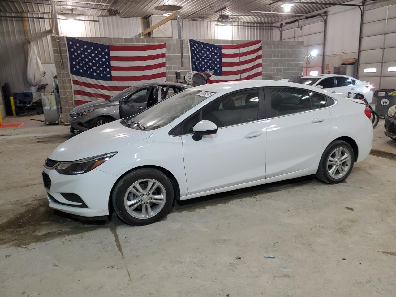 2016 CHEVROLET CRUZE LT