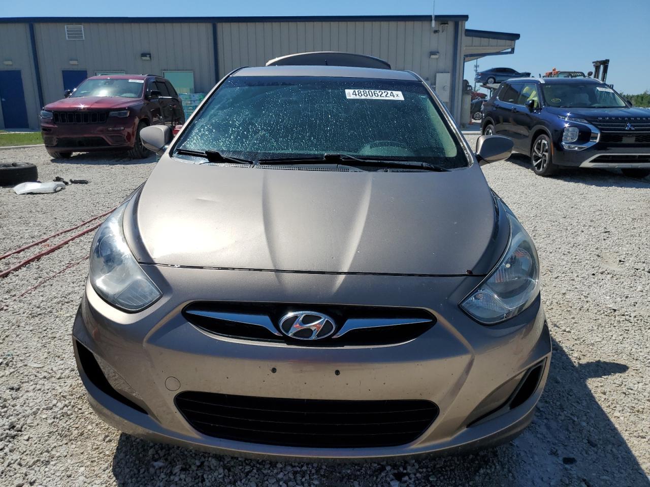 2014 HYUNDAI ACCENT GLS - Фото 5