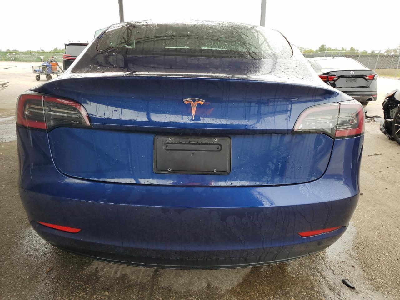 2022 TESLA MODEL 3 - Image 6
