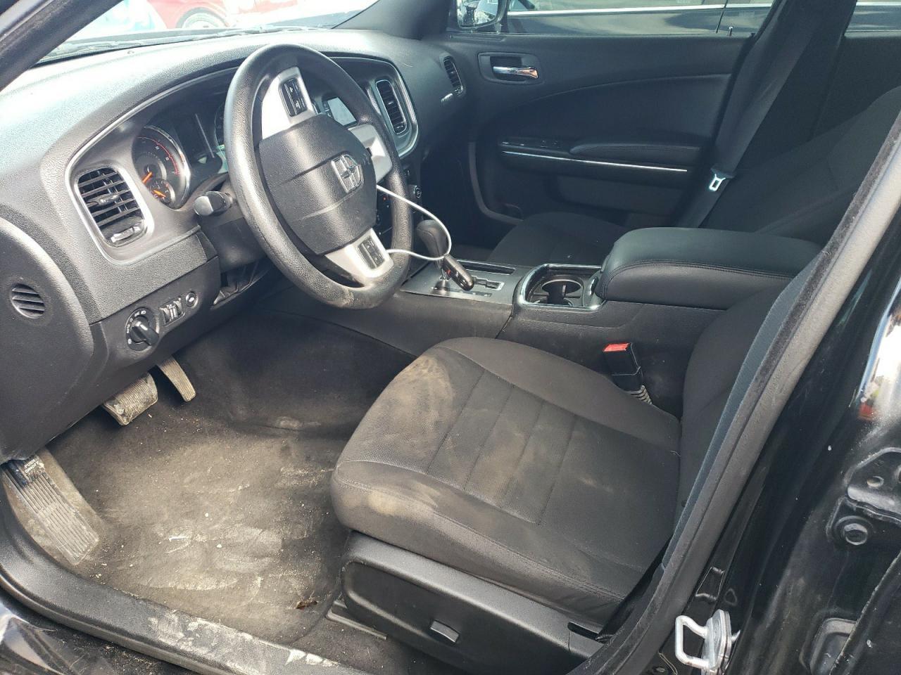 2013 DODGE CHARGER SE - Фото 7