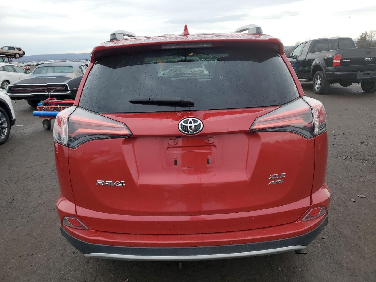 2016 TOYOTA RAV4 XLE - Фото 6