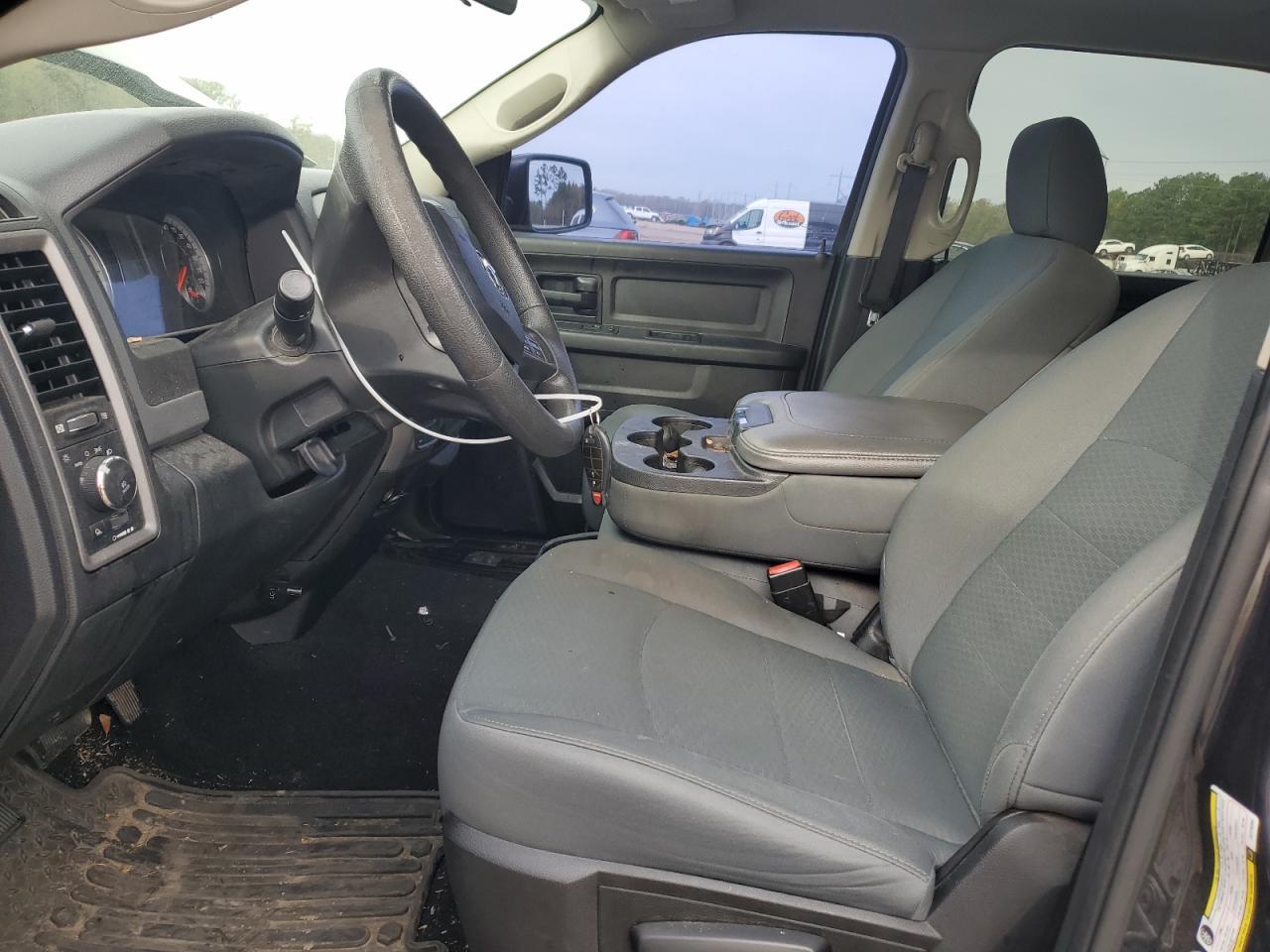 2018 RAM 1500 ST - Фото 7