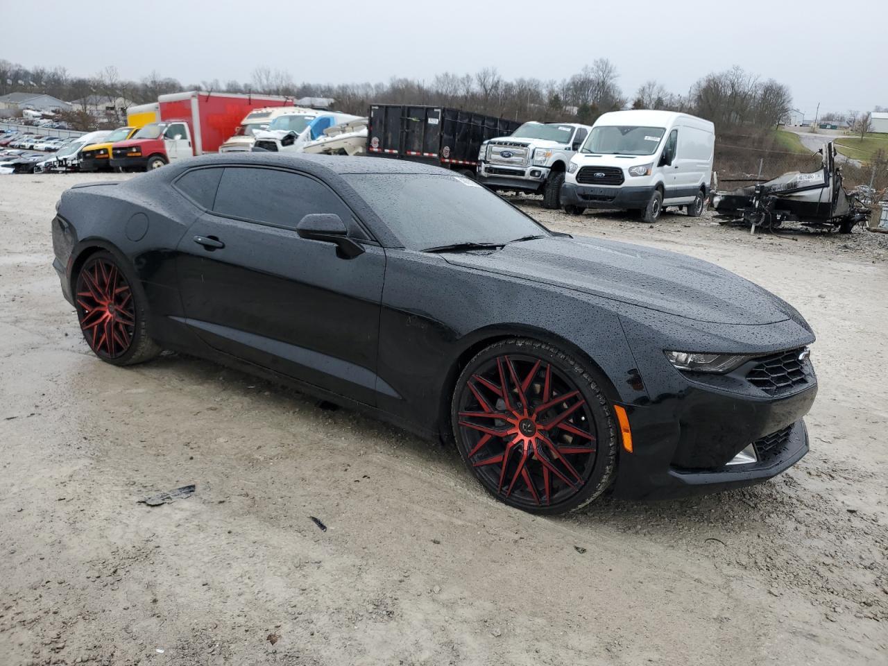 2021 CHEVROLET CAMARO LS - Фото 4