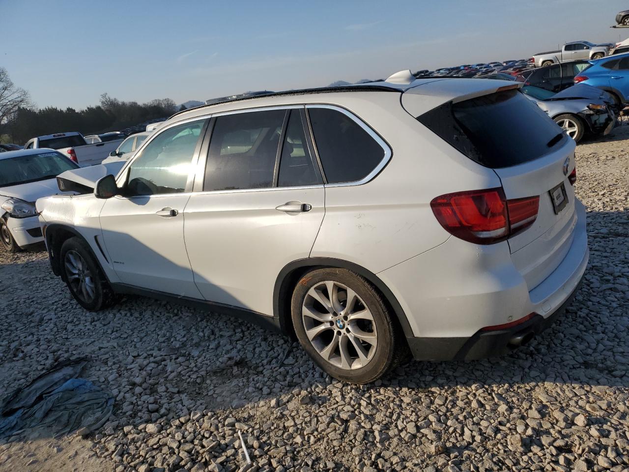 2016 BMW X5 XDRIVE3 - Фото 2