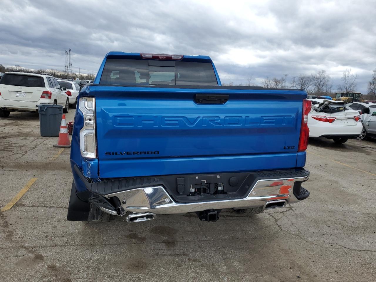 2023 CHEVROLET SILVERADO - Image 6