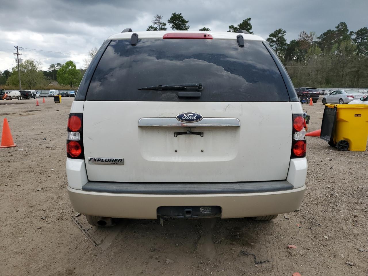 2010 FORD EXPLORER E - Image 6