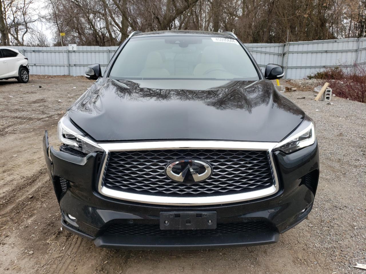 2019 INFINITI QX50 ESSEN - Image 5