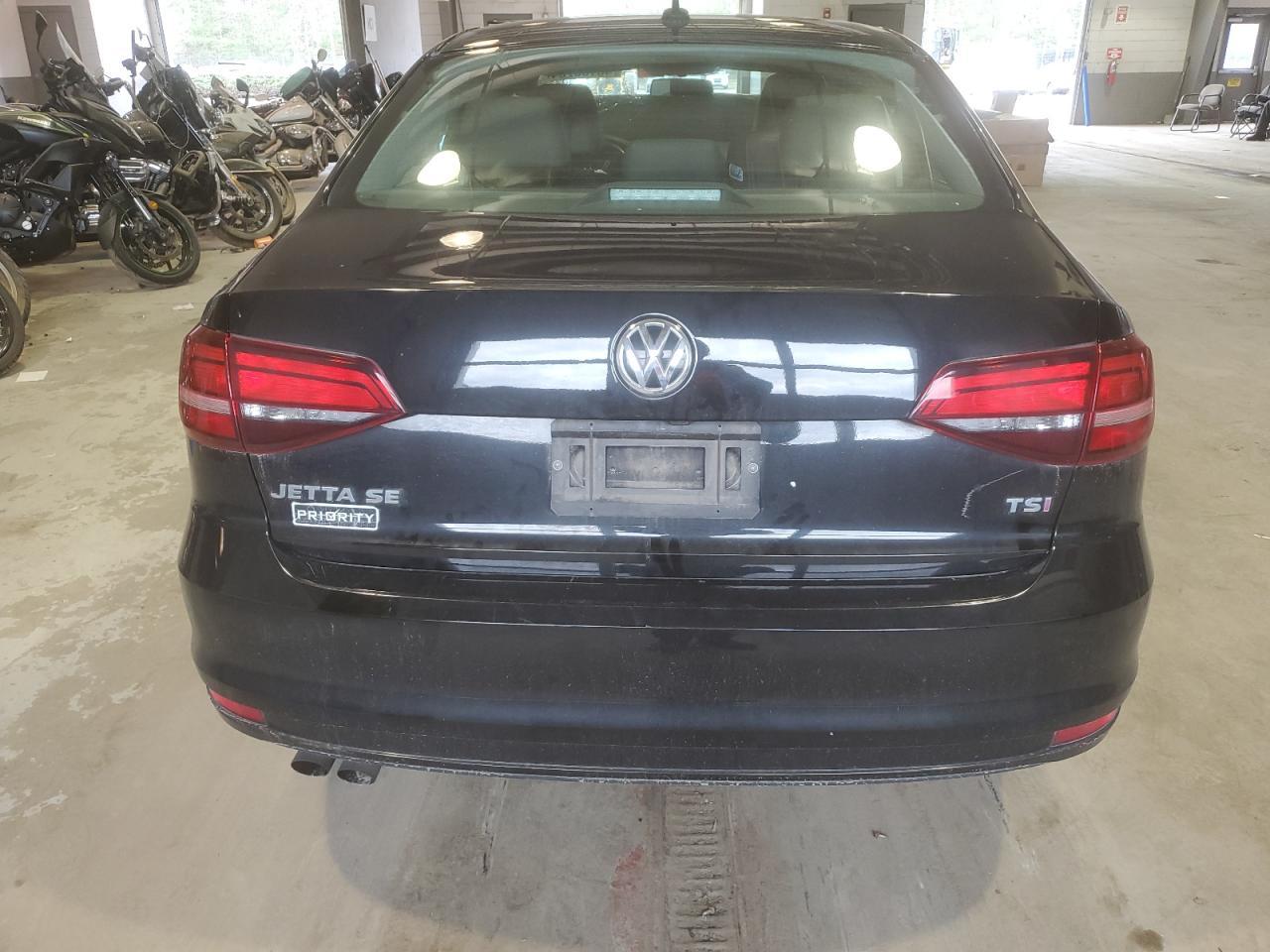 2017 VOLKSWAGEN JETTA SE - Фото 6