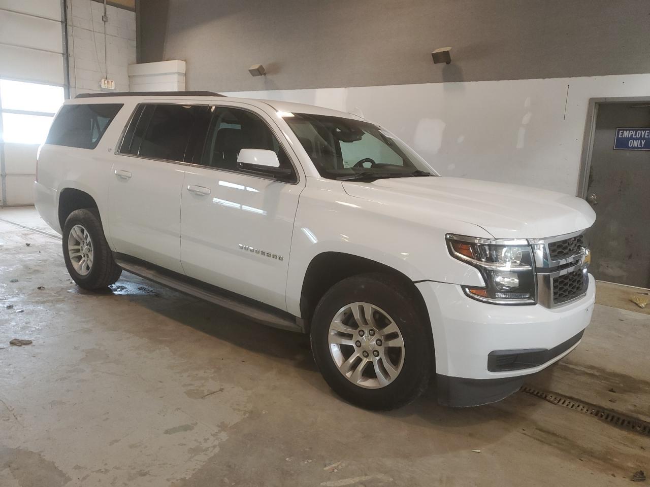 2015 CHEVROLET SUBURBAN C - Фото 4