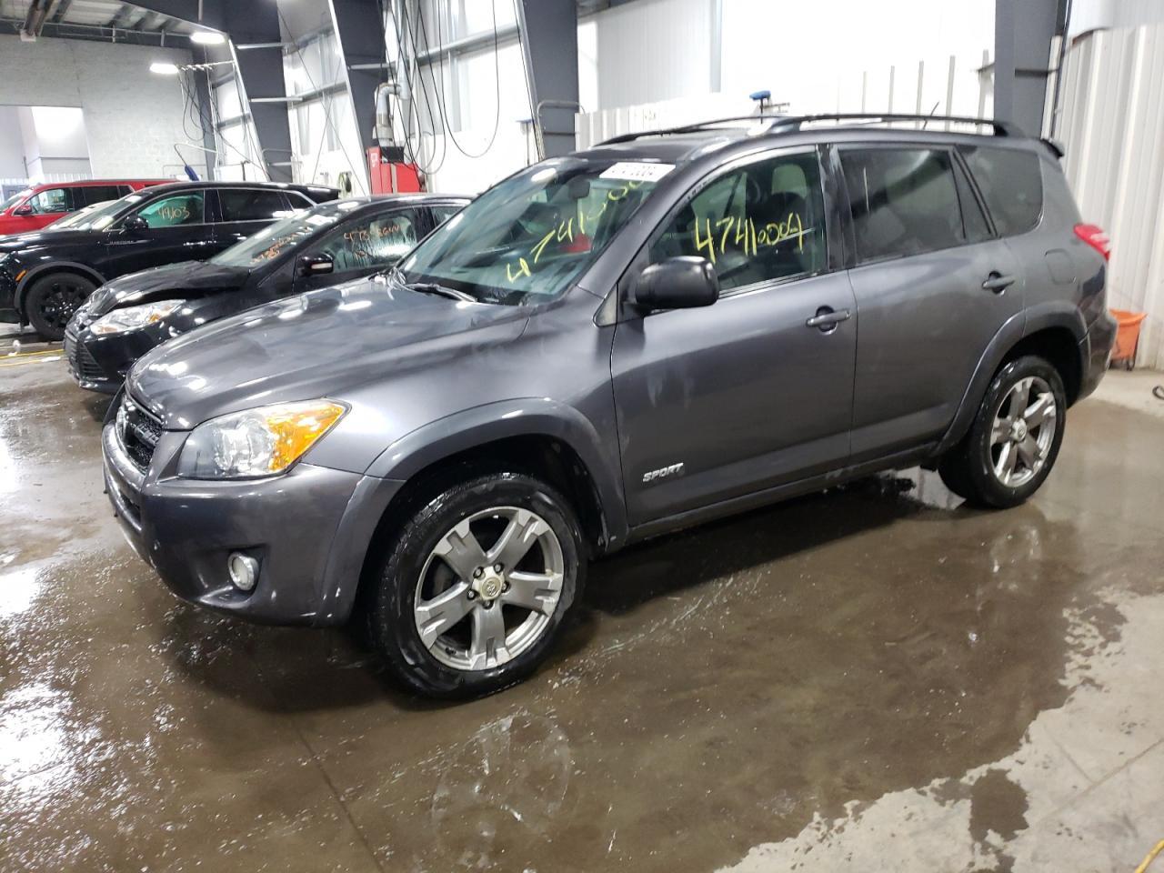 2011 TOYOTA RAV4 SPORT