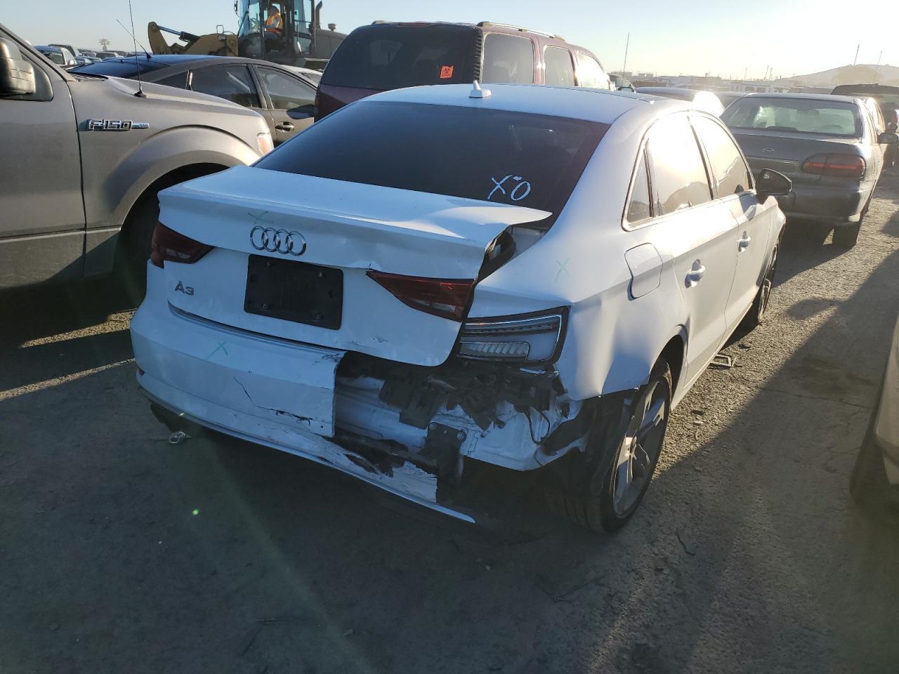2017 AUDI A3 PREMIUM - Фото 3