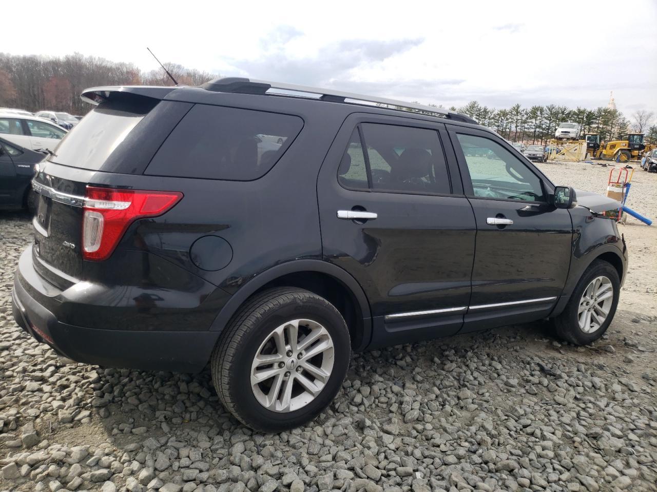 2013 FORD EXPLORER X - Фото 3