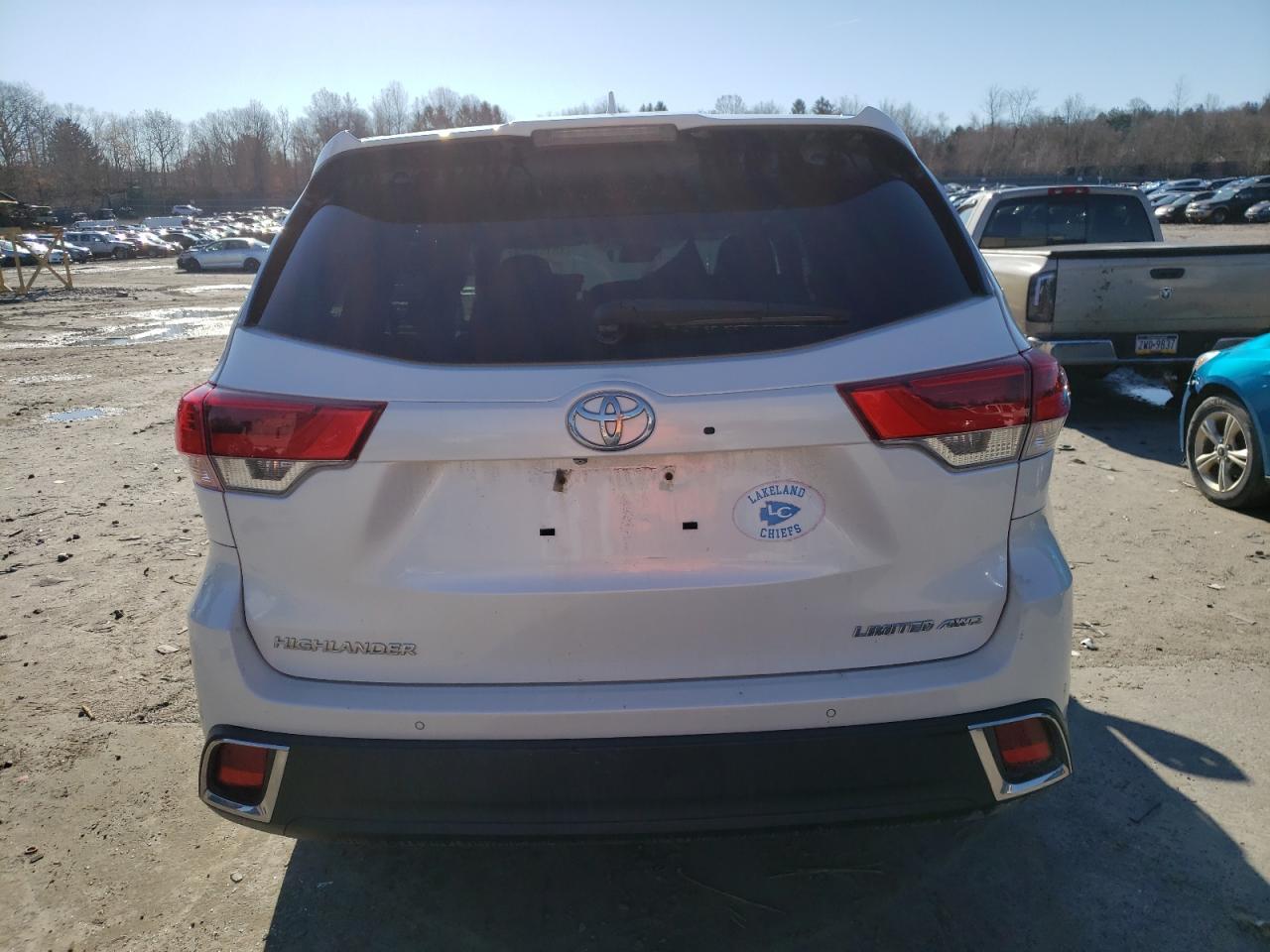 2018 TOYOTA HIGHLANDER - Фото 6