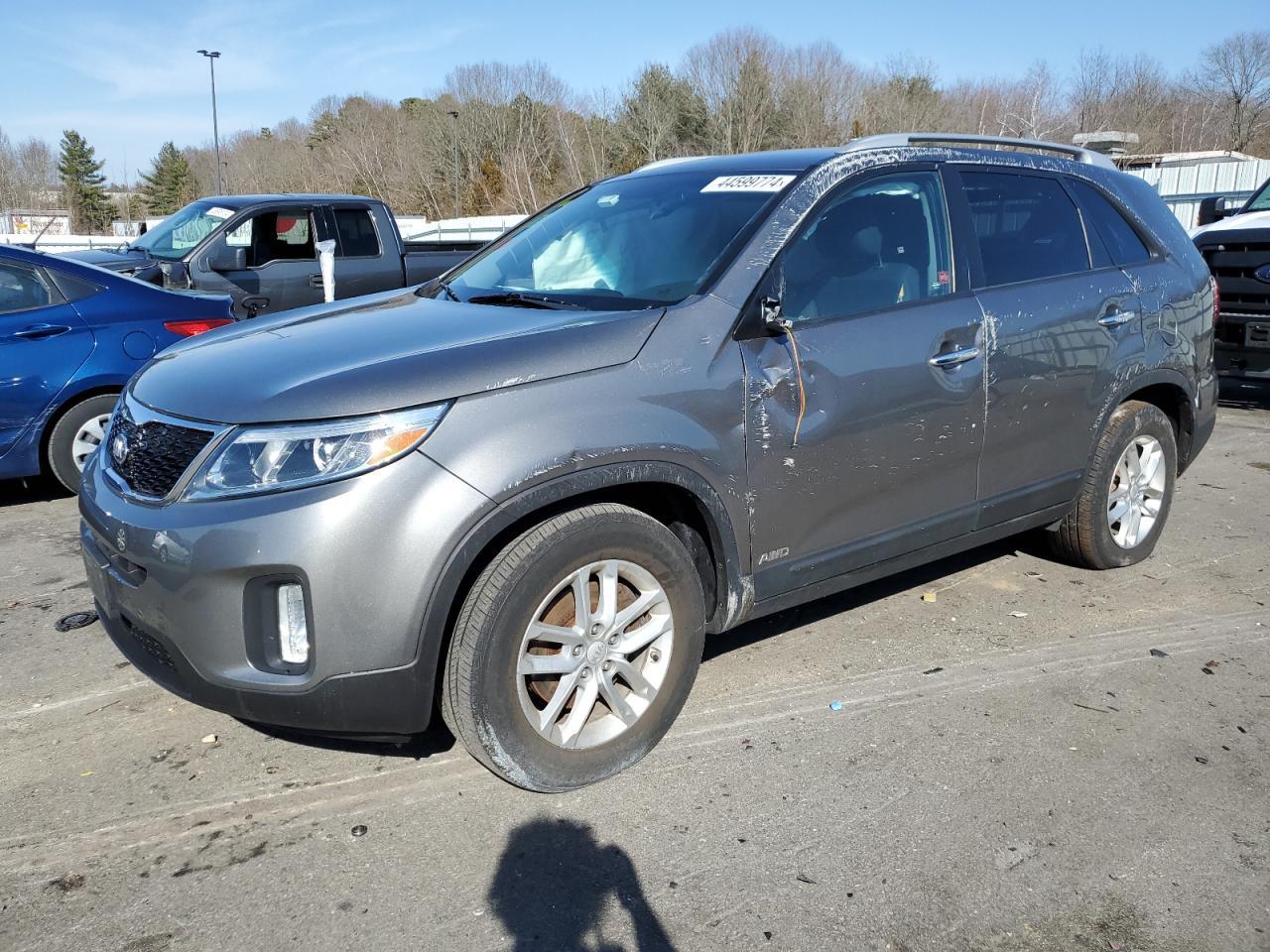 2014 KIA SORENTO LX